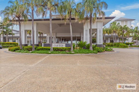 RESORT ON THE BEACH 1219/20 - Accommodation Whitsundays 1