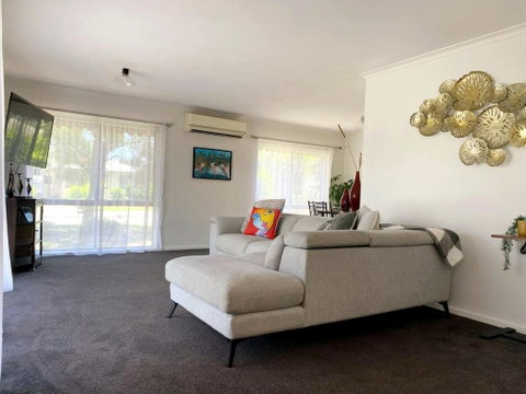 Retreat On Roe - Accommodation Whitsundays 0