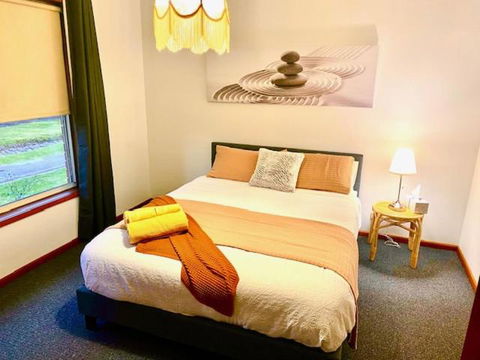 Retro Riverside Redan, Ballarat - Accommodation Whitsundays 1