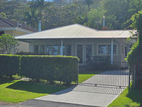 Reverie - Accommodation Whitsundays 3