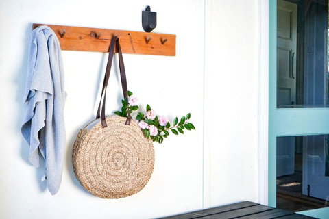 River Lea Cottage - Accommodation Whitsundays 3