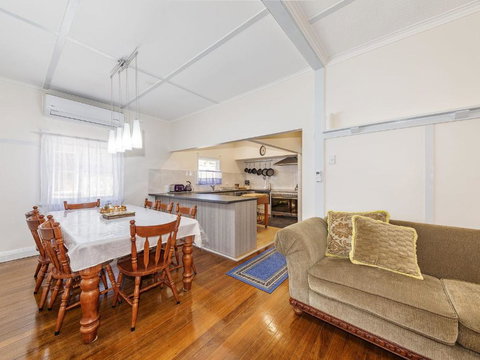 River View Cottage - Accommodation Whitsundays 3