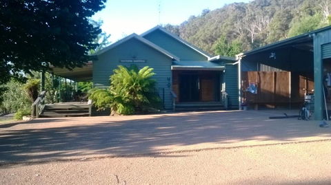 Riverbend Homestead - Accommodation Whitsundays 0