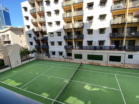 RIVERSIDE CITY VIEW PARKING NETFLIX WIFI WINE FREE - Accommodation Whitsundays 3