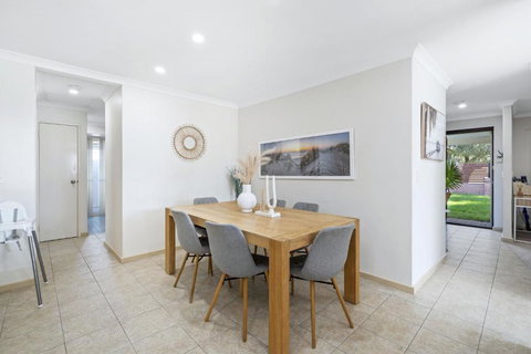 Rivervale Family Retreat - Accommodation Whitsundays 3