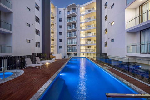 RIVERVIEWS@THECOSMOPOLITAN UNIT20805 - Accommodation Whitsundays 1