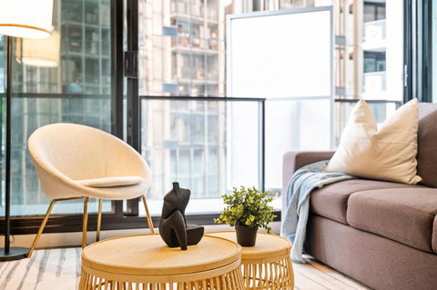 Rooftop Pool 2BR Apt At Marvel Stadium With Free Parking - Accommodation Whitsundays 2