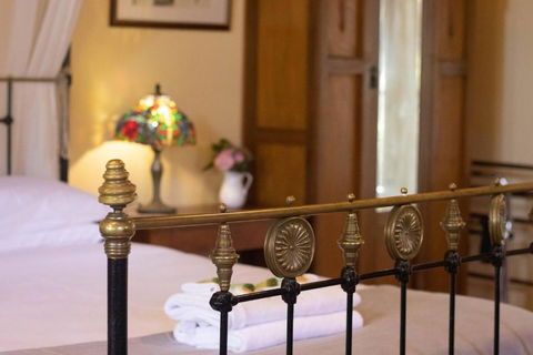Rose Petal Cottage - Accommodation Whitsundays 3