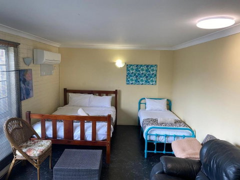 Rosebourne Gardens Motel - Accommodation Whitsundays 3