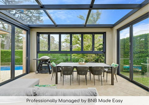 Roselawn Retreat - Pool, Incredible Views, Sleeps 8 - Accommodation Whitsundays 0