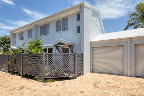 Rosella Rise! - Accommodation Whitsundays 0
