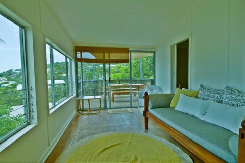 Rosemaree, 24 East Street - Accommodation Whitsundays 3