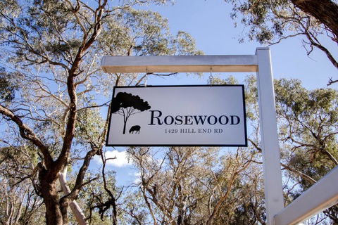 Rosewood Cottage - Accommodation Whitsundays 0