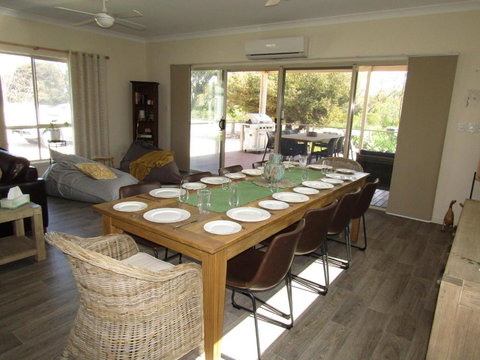 Royston Retreat - Accommodation Whitsundays 3