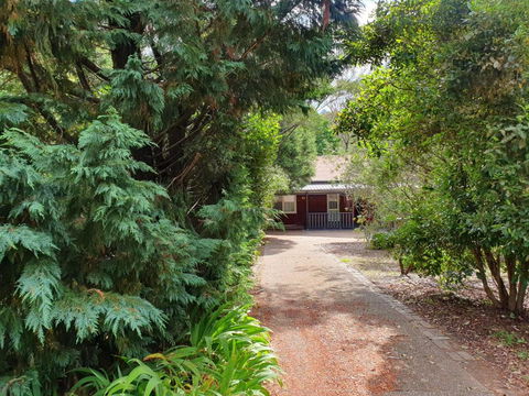 Rustic Queen Of Leura - Accommodation Whitsundays 0
