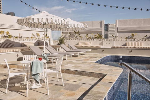 Rydges Melbourne - Accommodation Whitsundays 1