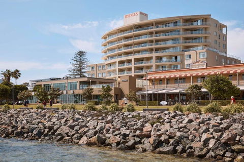 Rydges Hotel Port Macquarie - Accommodation Whitsundays 2