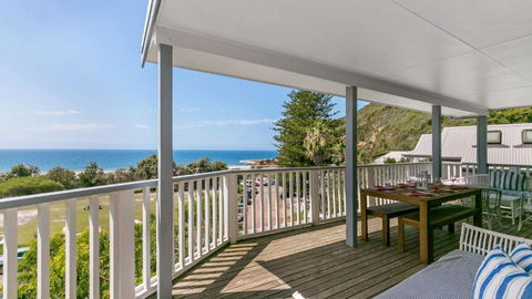 Salty Air Beachside Cottage At Killcare - Accommodation Whitsundays 2