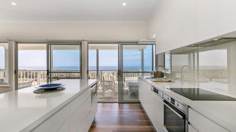 Salty Air Beachside Cottage At Killcare - Accommodation Whitsundays 3