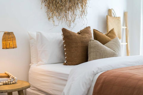 Salty Palms By The Sea - ONE - Accommodation Whitsundays 1