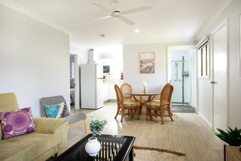Salty Vibes - Accommodation Whitsundays 3
