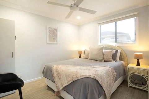 Salty Vibes - Accommodation Whitsundays 0
