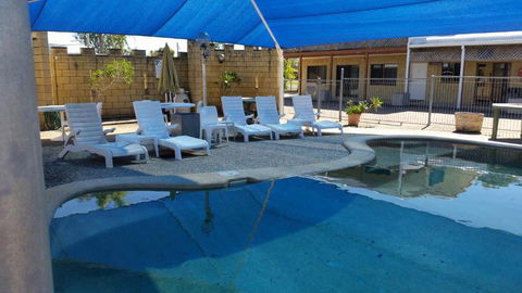 Sandcastle Motel Tin Can Bay - Accommodation Whitsundays 3