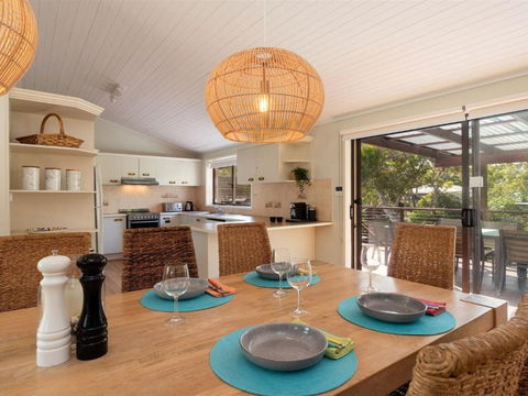 Sandcastles - Accommodation Whitsundays 3