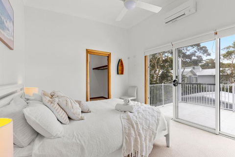 Sandlewood Breeze - Pet Friendly - Community Pool - Accommodation Whitsundays 3