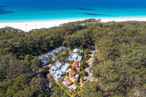 Sandpiper, Hyams Beach - Accommodation Whitsundays 1