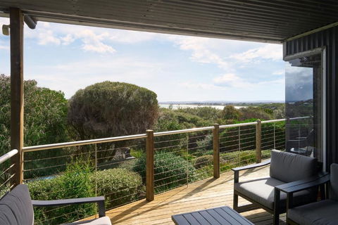 Sandpipers Beach - Accommodation Whitsundays 0