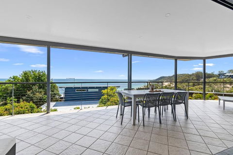 Sands On Moreton - Accommodation Whitsundays 3