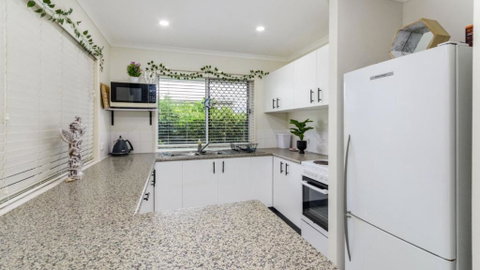 Sandstone Cove At Sandstone Point - Accommodation Whitsundays 2