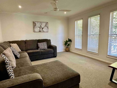 Sandstone Point And Bribie Beaches - Accommodation Whitsundays 2