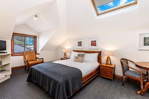 Sandstone Suites - In The Heart Of Port Fairy - Accommodation Whitsundays 1