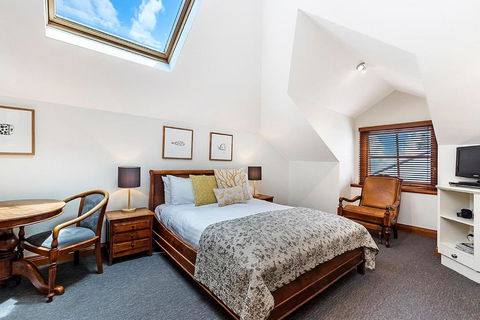 Sandstone Suites - In The Heart Of Port Fairy - Accommodation Whitsundays 2