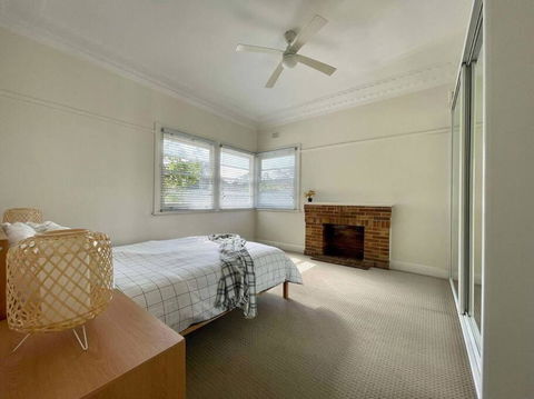 Serene Countryside Escape Spacious 3BR Retreat Near Wineries - Accommodation Whitsundays 2