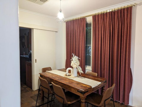 Spacious, Modern & Stylish Vacation Home - Accommodation Whitsundays 3