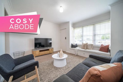 Surfs Up At Somerton Park - Accommodation Whitsundays 0