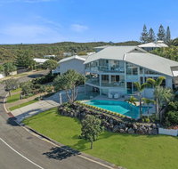 Beachside luxury Sunrise Beach - Accommodation Whitsundays