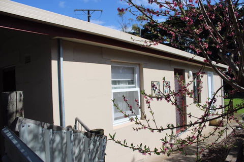 Beggs Farmstay B&B - Accommodation Whitsundays 2