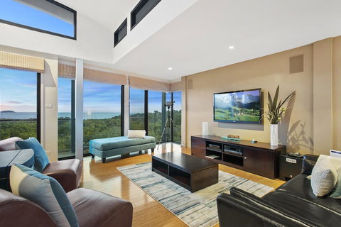 Belbourie - Accommodation Whitsundays 0