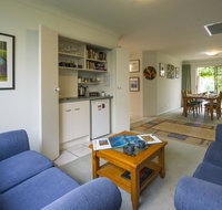 Bellevue Bed  Breakfast - Accommodation Whitsundays