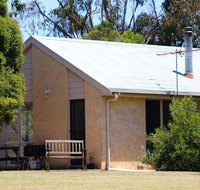 Bells Beach Cottages - Accommodation Whitsundays