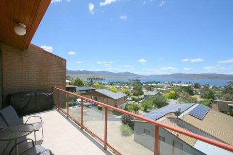Bellview 3/11 Cobbodah Street - Accommodation Whitsundays 0