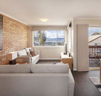 Beloka 9 - Overlooking Lake Jindabyne - Accommodation Whitsundays