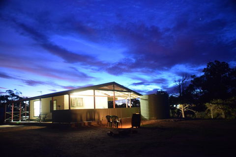 Bendleby Ranges - Accommodation Whitsundays 0