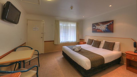 Bent Street Motor Inn - Accommodation Whitsundays 2