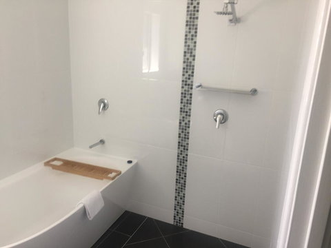 Best Western Cattle City Motor Inn - Accommodation Whitsundays 1