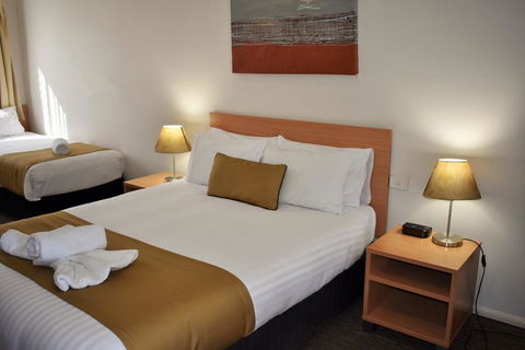 Best Western Tuscany On Tor Motor Inn - Accommodation Whitsundays 2